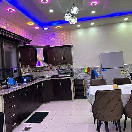 بيت الضيافة الملكية Apartment Tulkarm Bagian luar foto