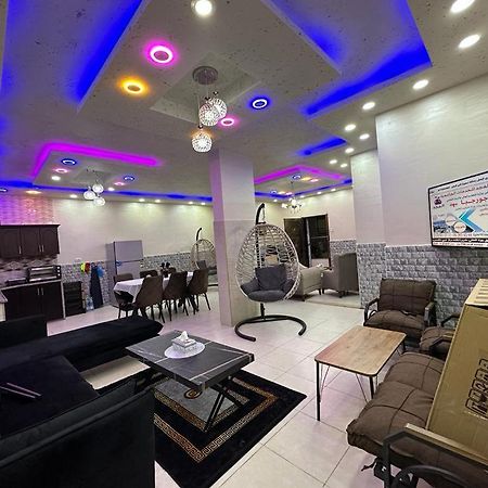 بيت الضيافة الملكية Apartment Tulkarm Bagian luar foto